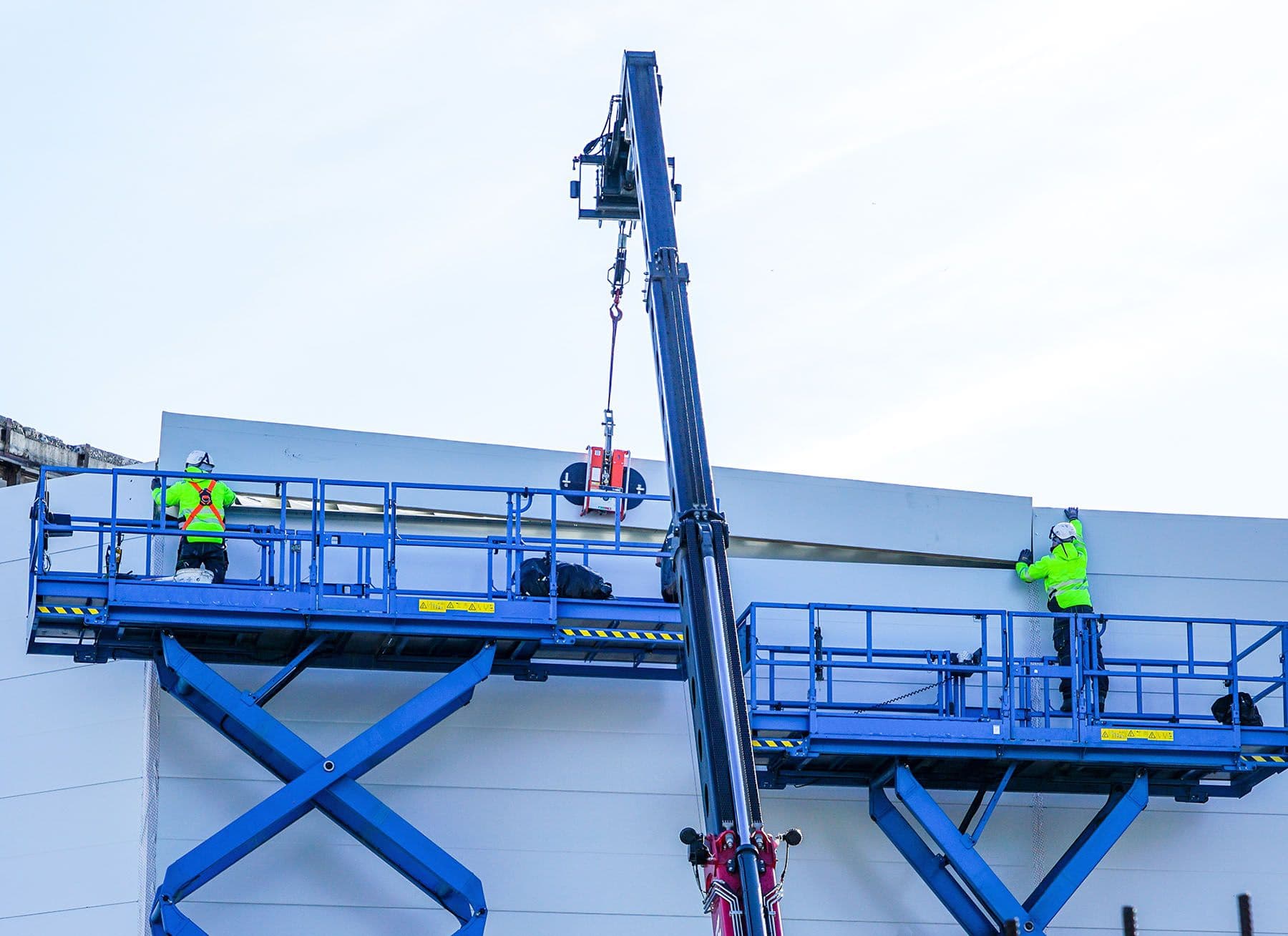 installation of sandwich panels.jpg